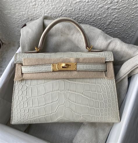 hermes kelly mini ii crocodile|kelly pochette price 2022.